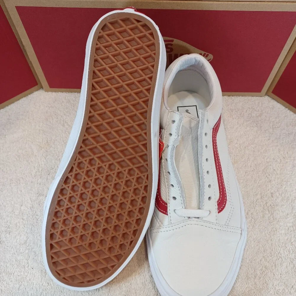 Vans Men's 7/Women's 8.5 Old Skool Leather Pop White/Chili Pepper VN0A5AO92HL